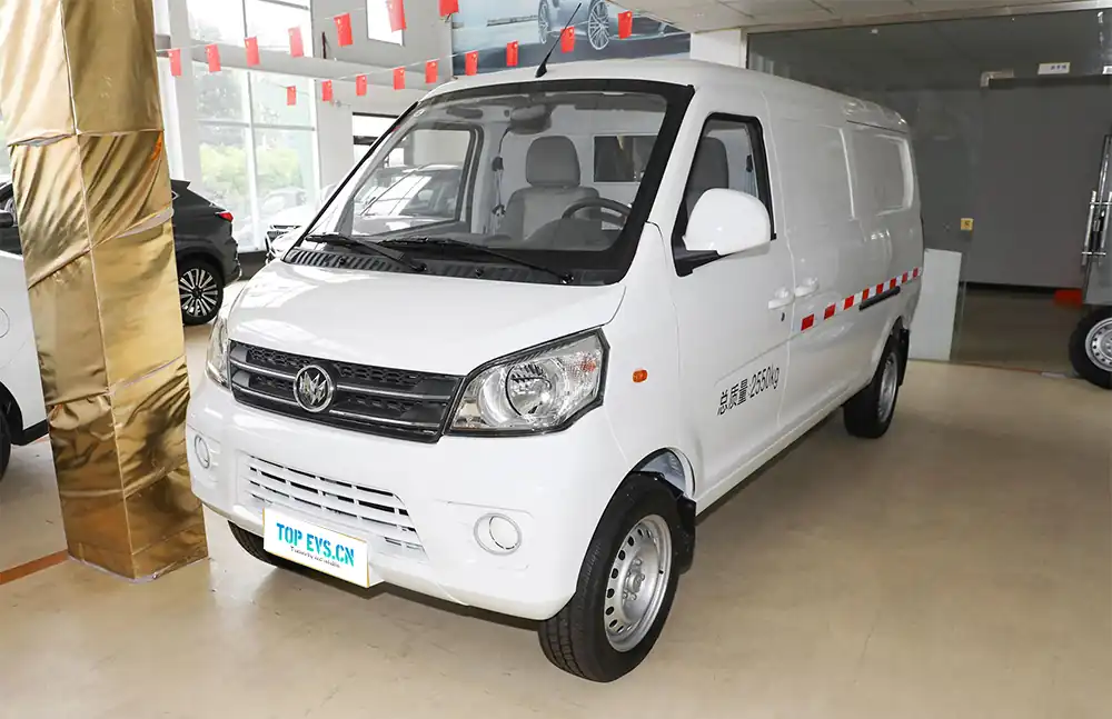 QITENG M70EV