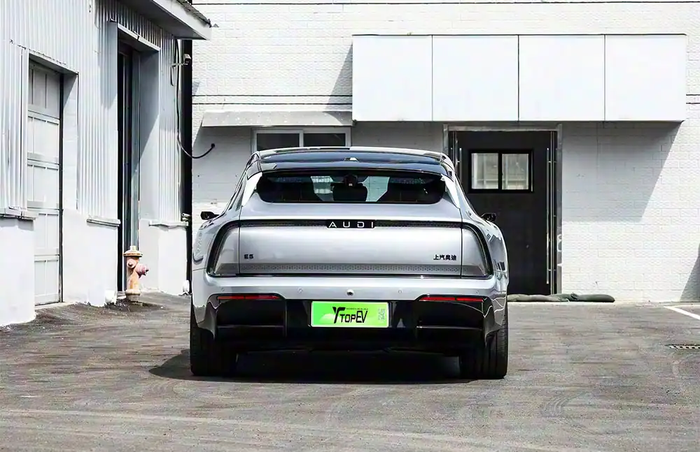 AUDI E5 Sportback 2026