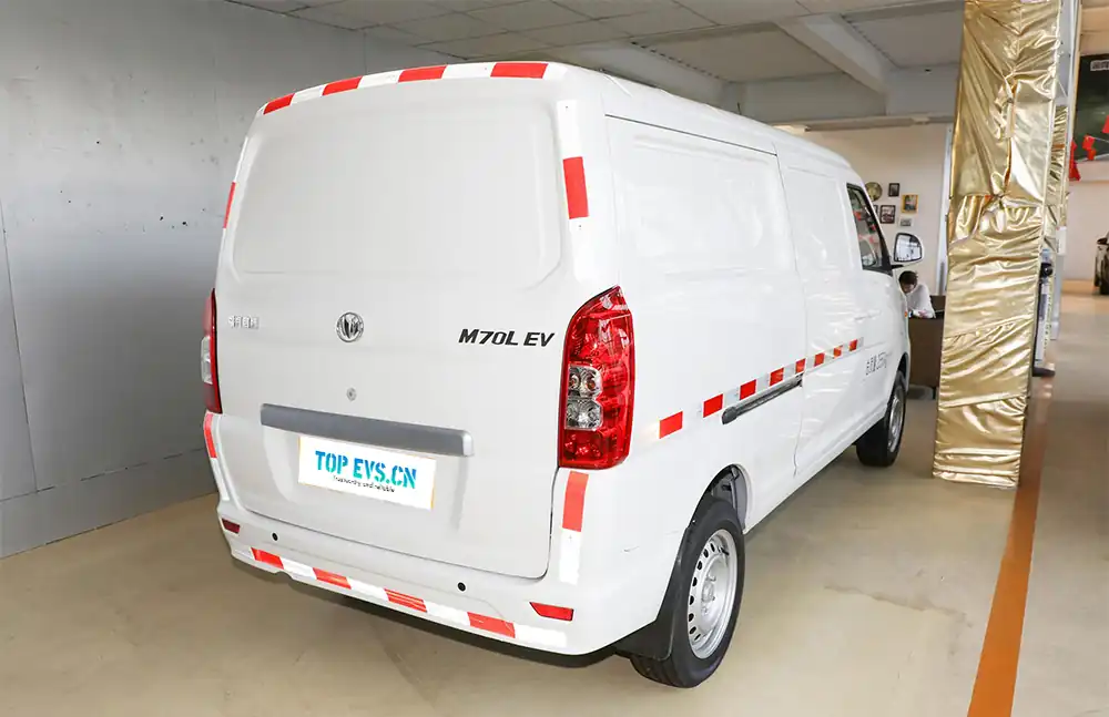QITENG M70EV