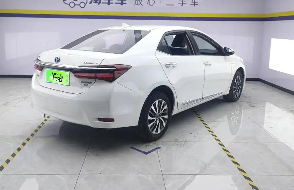 Toyota Corolla 2016 Dual Power 1,8 litros CVT Elite Edition usado