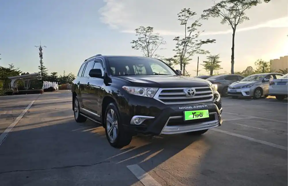 Toyota Highlander 2012 usado, modelo 2.7L, tração nas duas rodas, sete lugares, edição de luxo