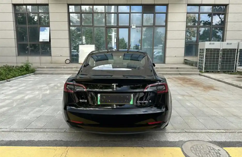 Tesla Model Y 2021 usado, autonomia padrão, tração traseira