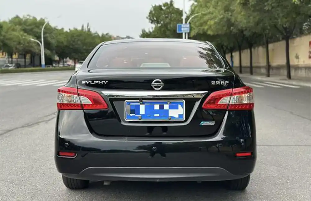 Nissan Sylphy 2012 usado, modelo 1.6XL CVT Luxury Edition