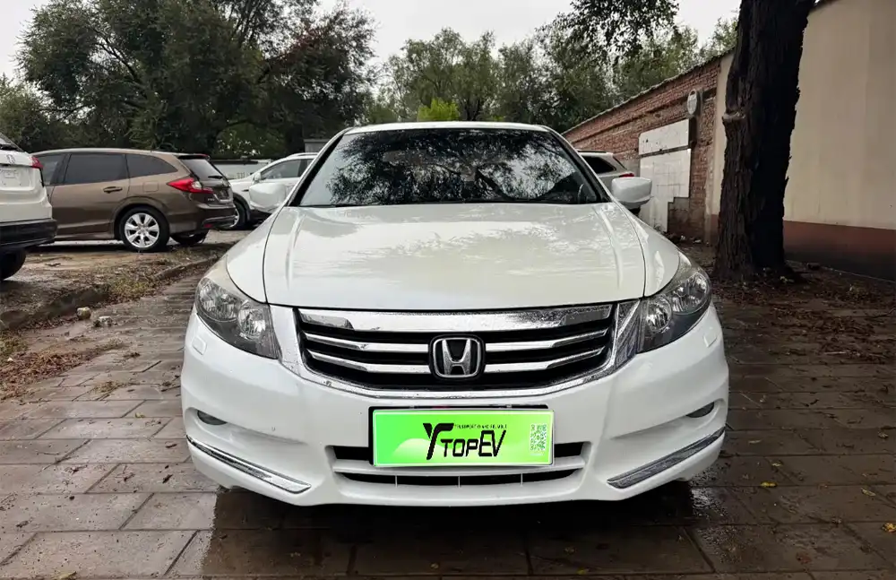 Honda Accord 2013 usado, modelo 2.0L SE