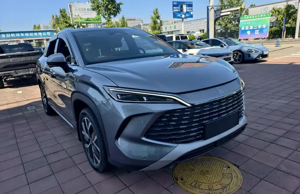 Usado BYD Song L DM 2024 Modelo 160 km Beyond Edition