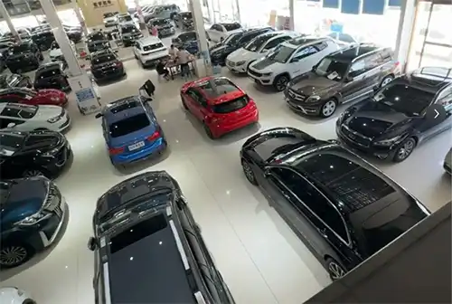 ¿Vale la pena comprar un coche usado en 2025? Guía completa para compradores inteligentes