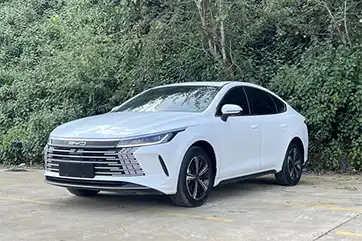 BYD Destroyer 05 usado, ano modelo 2023, DM-i Champion Edition, 120 km, acabamento Prestige