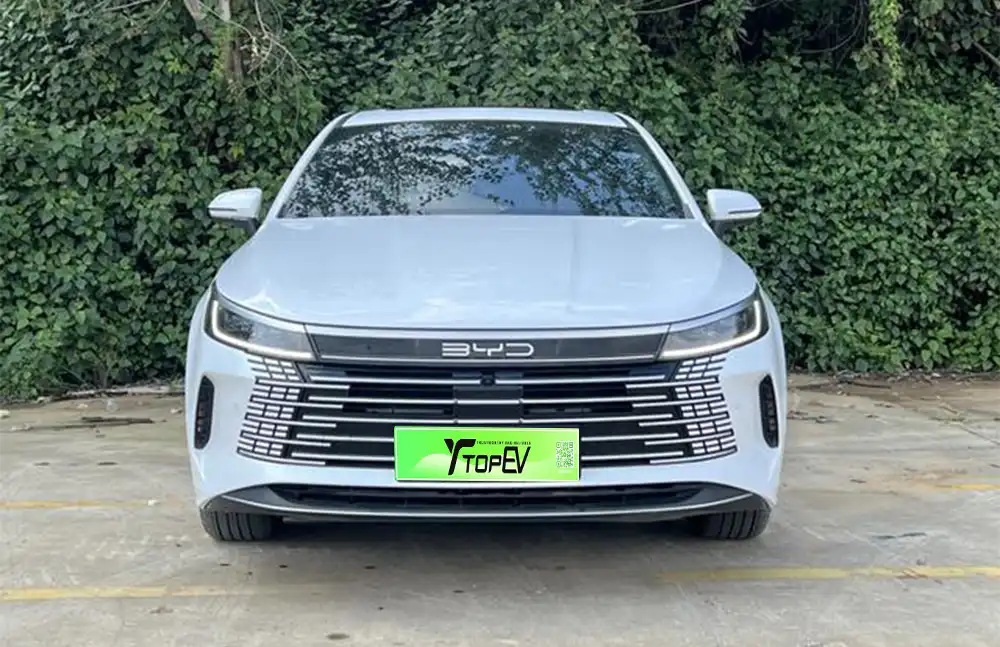 BYD Destroyer 05 usado, ano modelo 2023, DM-i Champion Edition, 120 km, acabamento Prestige