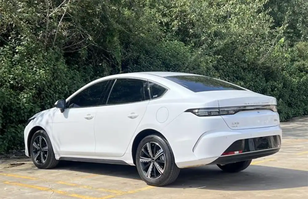 BYD Destroyer 05 usado, ano modelo 2023, DM-i Champion Edition, 120 km, acabamento Prestige