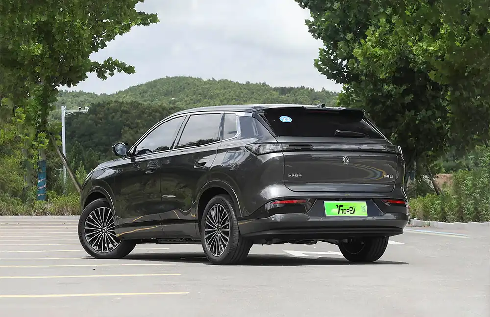 Dongfeng Fengshen L8 PHEV 2025