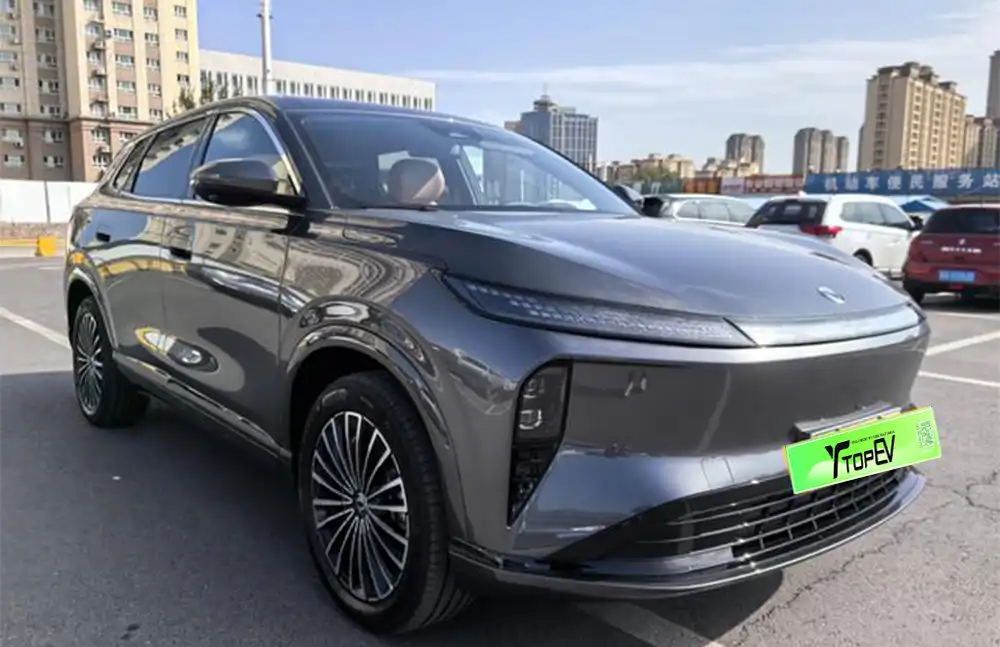 Usado Dongfeng Fengshen L8 PHEV 2025, 185KM Dream Edition