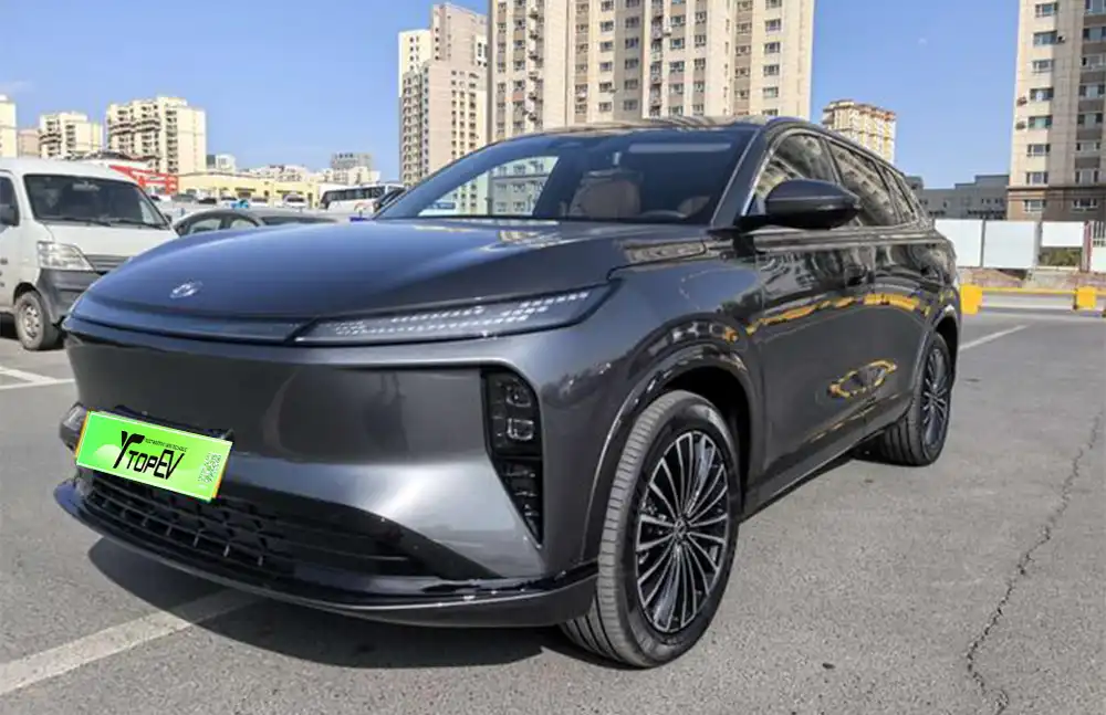 Usado Dongfeng Fengshen L8 PHEV 2025, 185KM Dream Edition