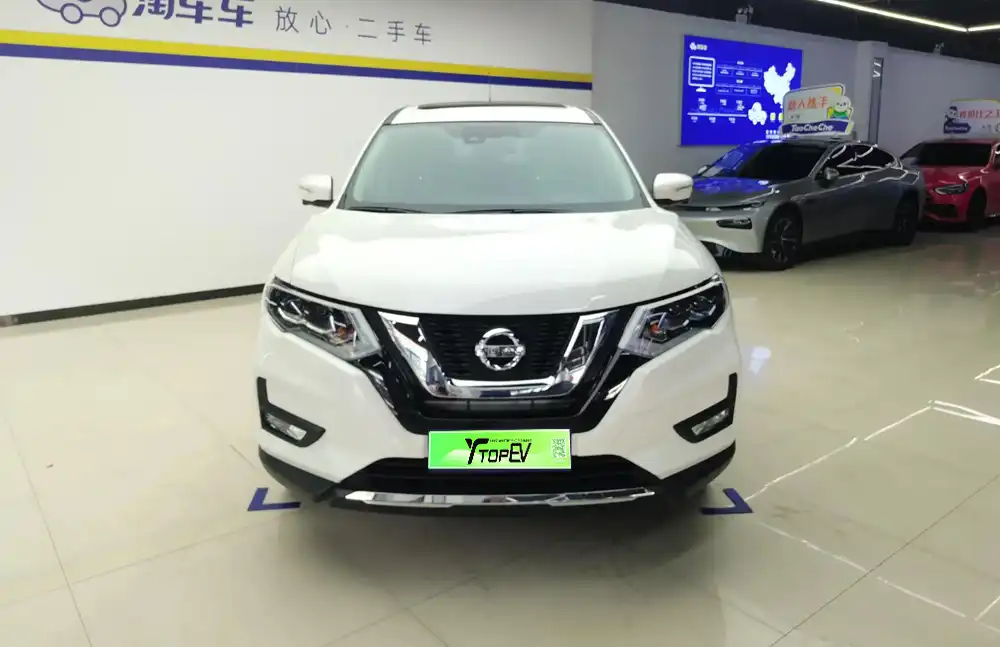Nissan X-Trail 2023 Classic Edition 2.0L 2WD Smart Connect Premium Edition usado
