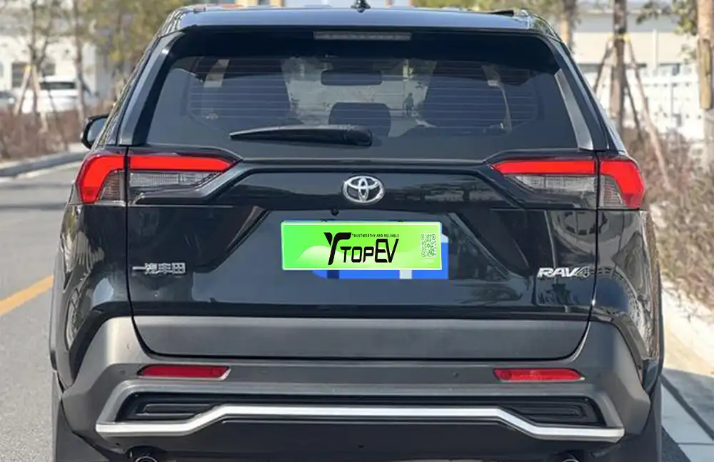 Toyota RAV4 2023 usado, modelo 2.0L CVT, tração dianteira, edição urbana