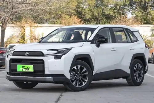 2026 RAV4: Por que Todos Continuam Comprando, Apesar das Reclamações sobre o Interior? A Lógica Familiar por Trás do RAV4