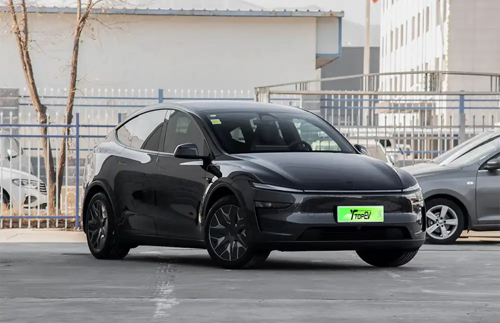 Tesla Model Y L 2026