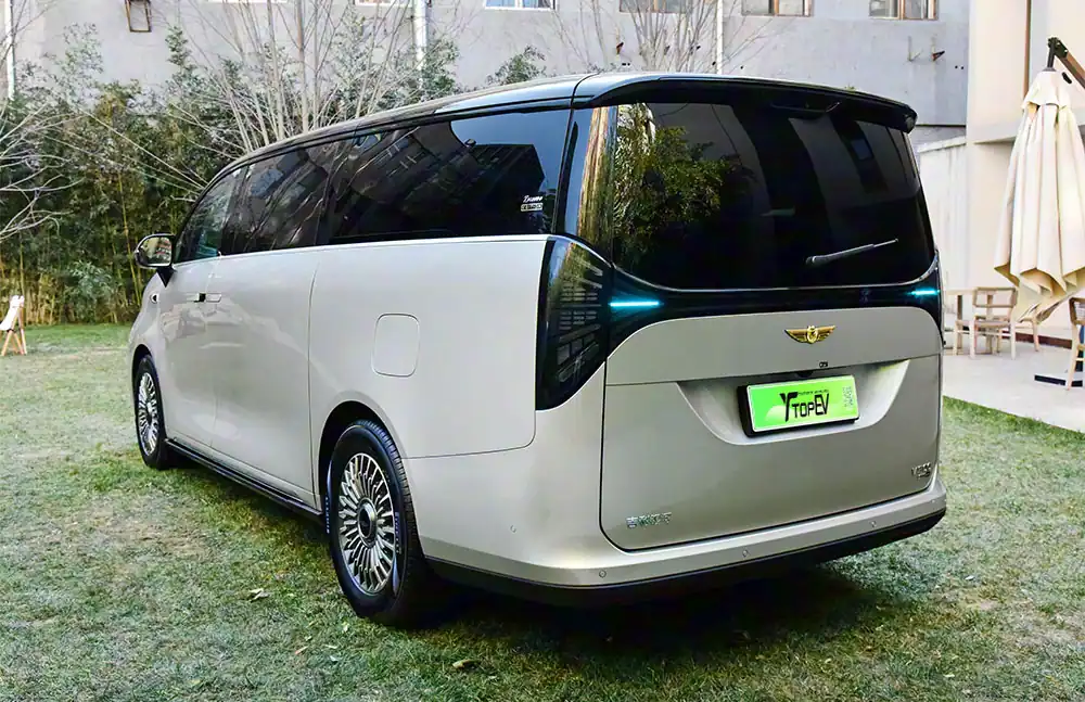 Geely Galaxy V900 2026