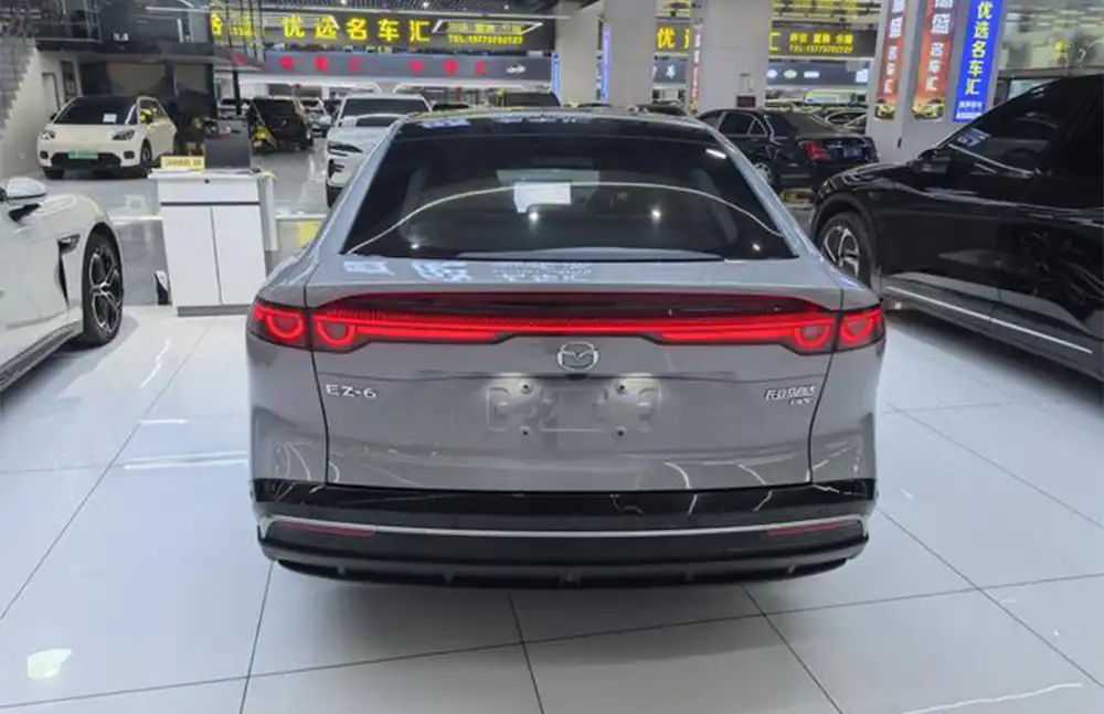 Mazda EZ-6 2024 usado, modelo Pure Electric 600 Premium Edition