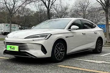 BYD Seal DM 2024 Honor Edition DM-i 1.5L 121KM Premium Trim usado