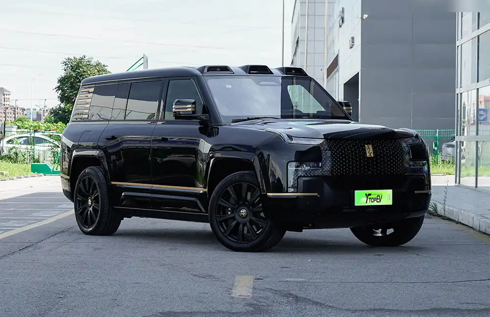 BYD Yangwang U8 L 2025