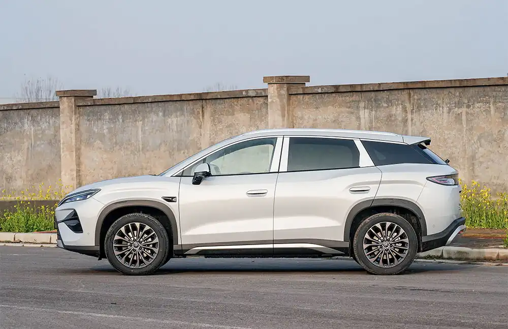 BYD Song Ultra EV 2026