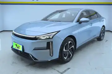 Geely Galaxy L6 2025 usado, modelo 1.5 EM-i DHT 140KM Starcraft Edition