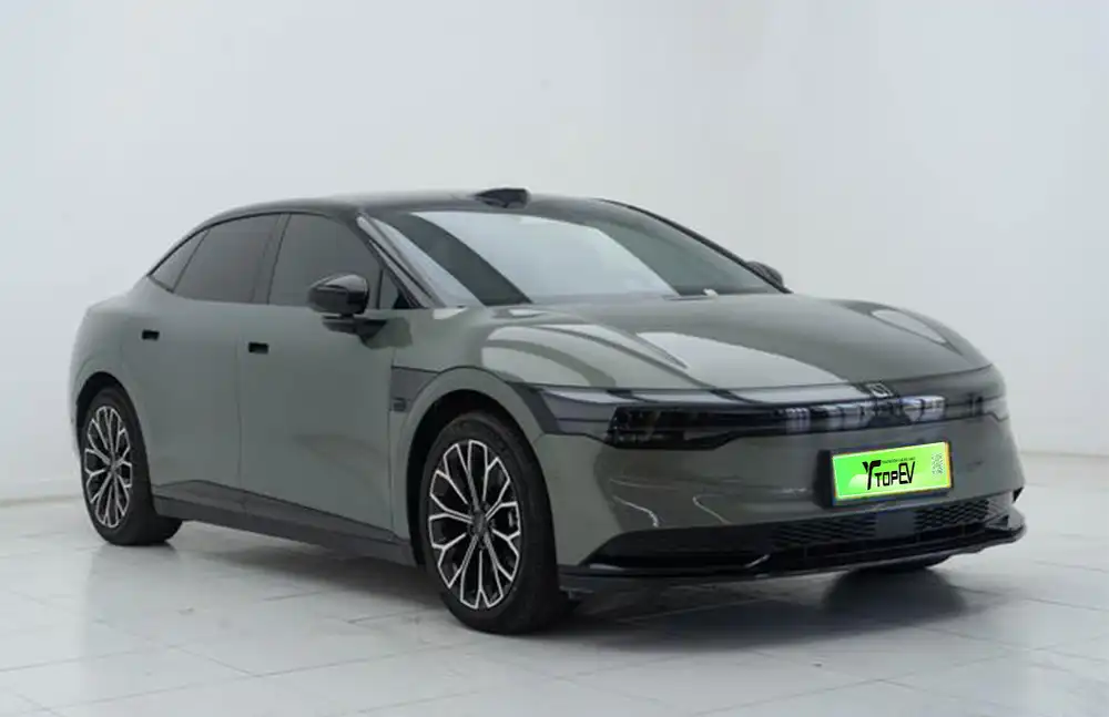 ZEEKR 007 2025 usado, tração nas quatro rodas, edição Intelligent Driving, 75 kWh