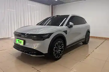 Carregador portátil ZEEKR 7X modelo 2025 usado, versão de tração traseira com controle inteligente e bateria de longo alcance de 100 kWh.