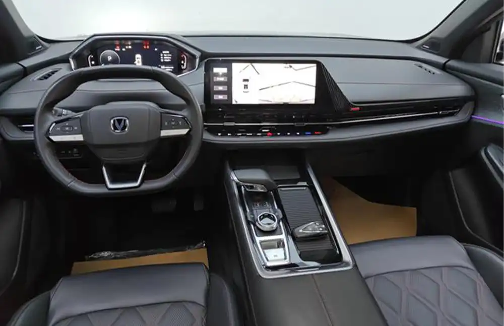 Changan CS55 PLUS usado, modelo 2024, terceira geração, versão premium 1.5T DCT