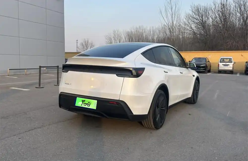 Ford Modelo Y 2026 usado, tração traseira.