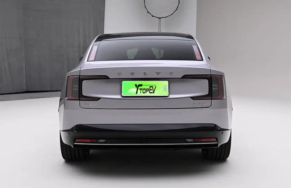 Volvo ES90 2027