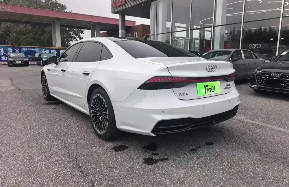 Audi A7L 45 TFSI S-line “Dreaming of Youth” Edition 2020 usado