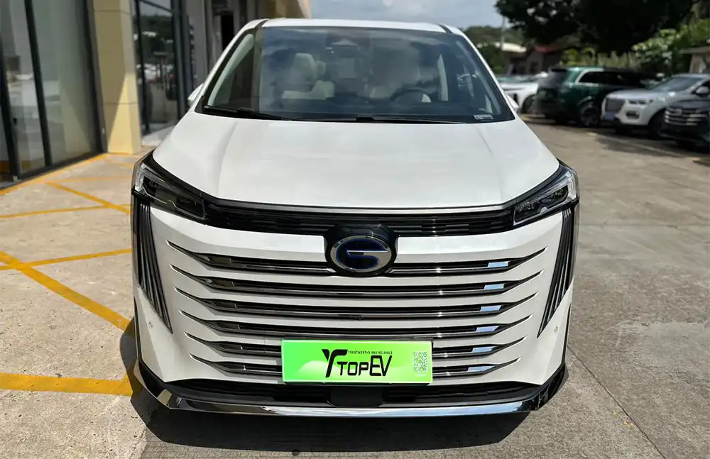 GAC Trumpchi E9 PHEV 2.0TM MAX usado, ano 2023