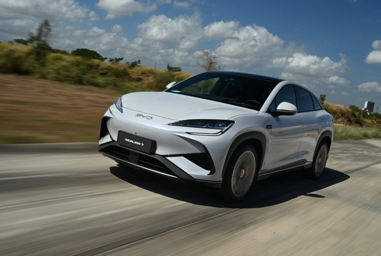 Guia de Exportação do BYD Sealion 7 2026: Preço, Especificações, Autonomia e Análise do Mercado Global