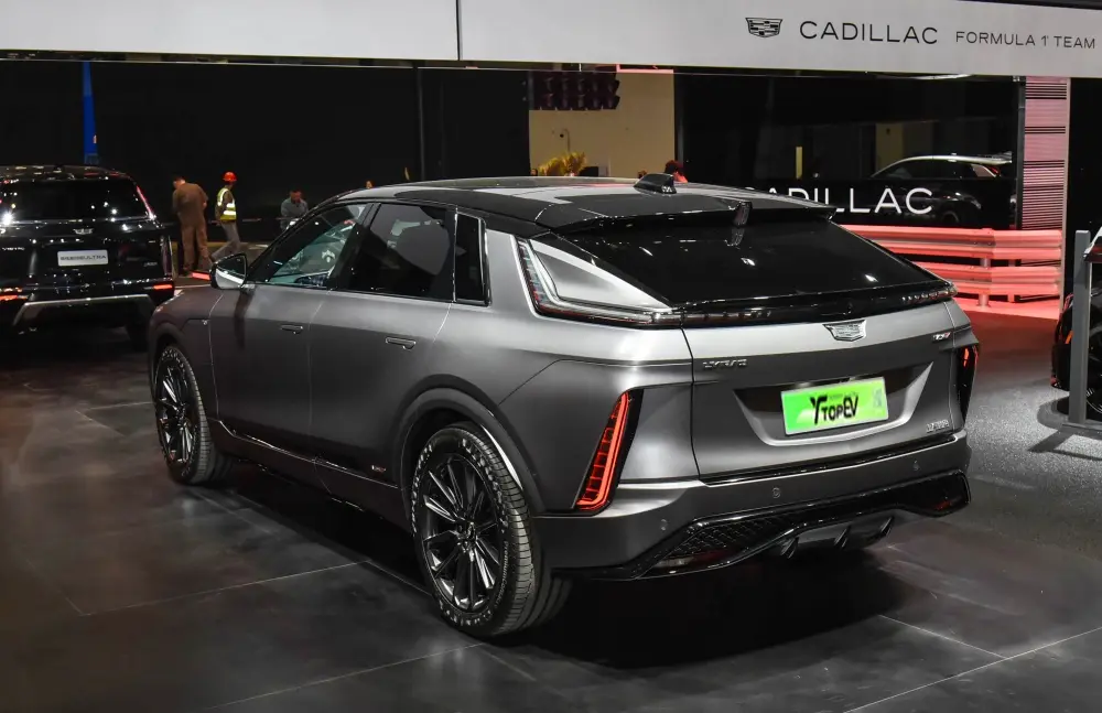 Cadillac LYRIQ 2026