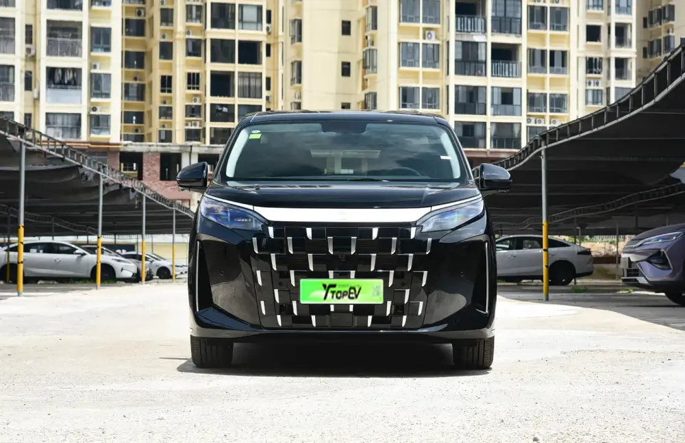 BYD Linghui M9 2026