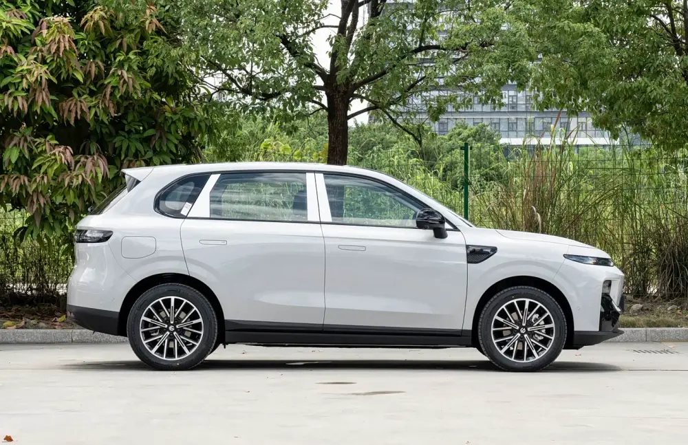 BYD Leopard B10 2027