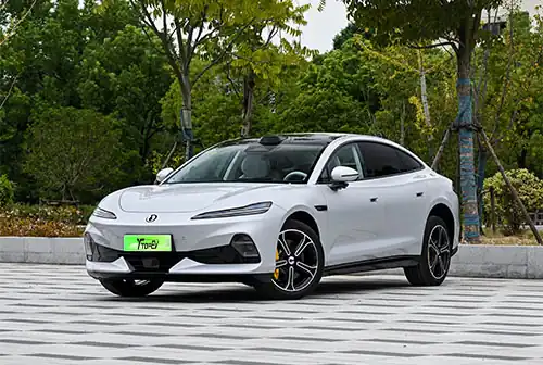 BYD Sea Lion 07 EV