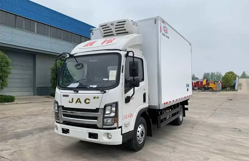 JAC Weiling K5 Caminhão Frigorífico