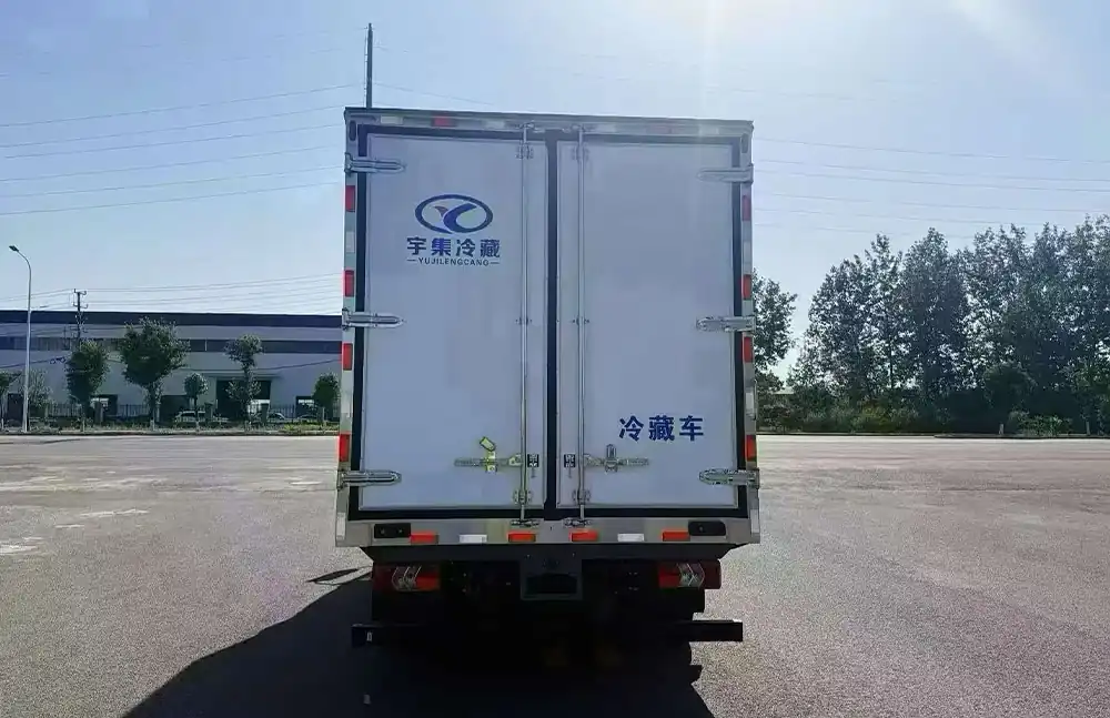 JMC All-New Carrying Caminhão Frigorífico